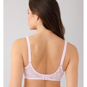 Wacoal Light Pink Lace Back Support Bra